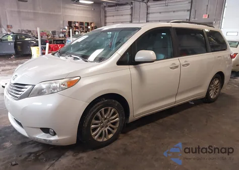 2015 Toyota Sienna Xle 8 Passenger from USA, damaged, VIN 5TDYK3DC0FS555443